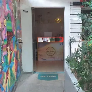 Pensión The Place, Recife